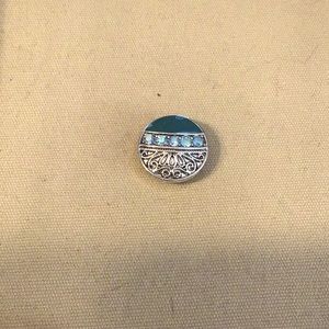 Magnolia and Vine Bellissima Snap